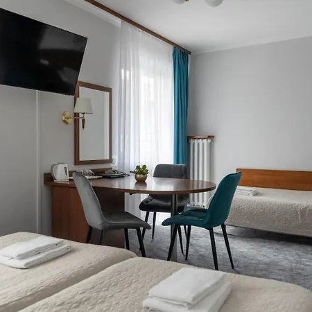 Zespół Dolina Białego - Telimena 3* Zakopane