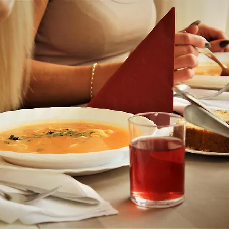 Pensjonat Zespół Dolina Białego - Telimena 3*